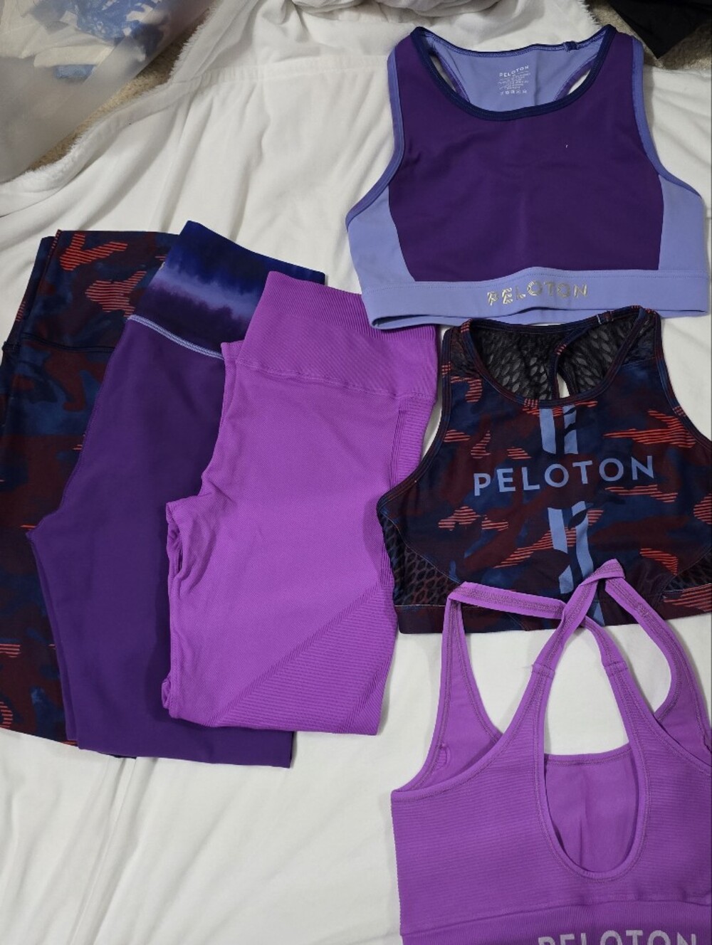 Peloton Set - Picture 3 of 8